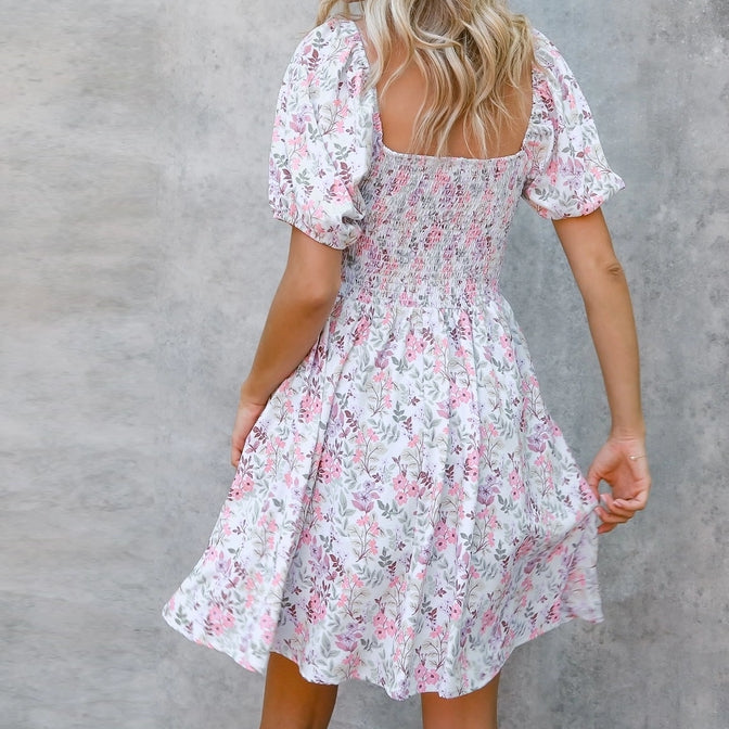 Sweetheart Neck Smocked Floral Dress