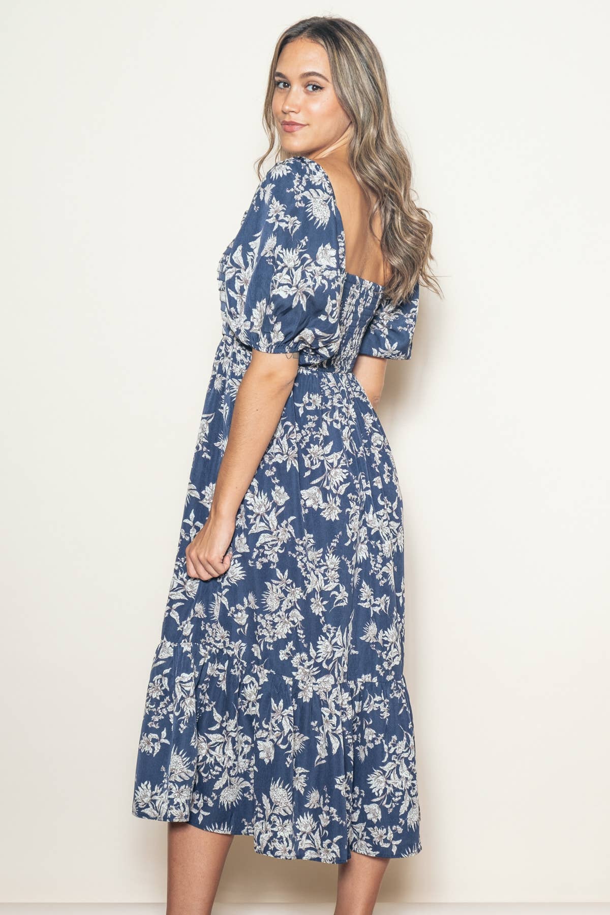 Romantic Classic Pleated Detailed Midi Dress in Indigo Blue