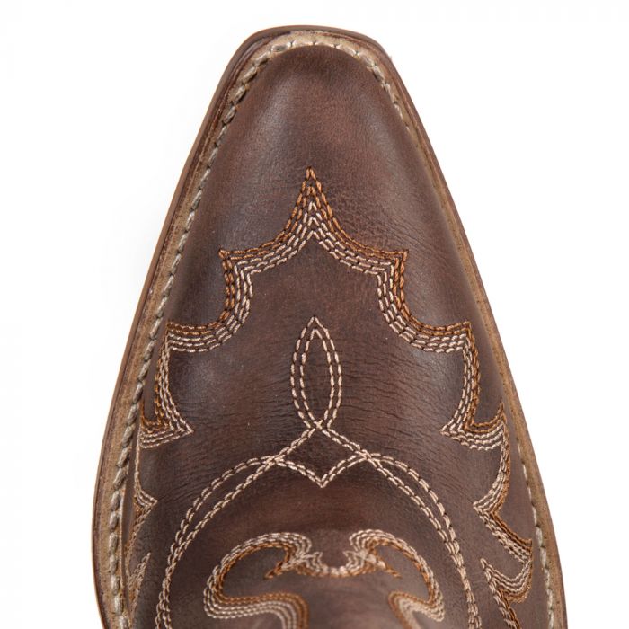 MYRA “Alba Roja” Genuine Leather Western Boots – Dark Brown