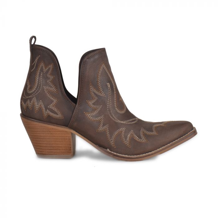 MYRA “Alba Roja” Genuine Leather Western Boots – Dark Brown