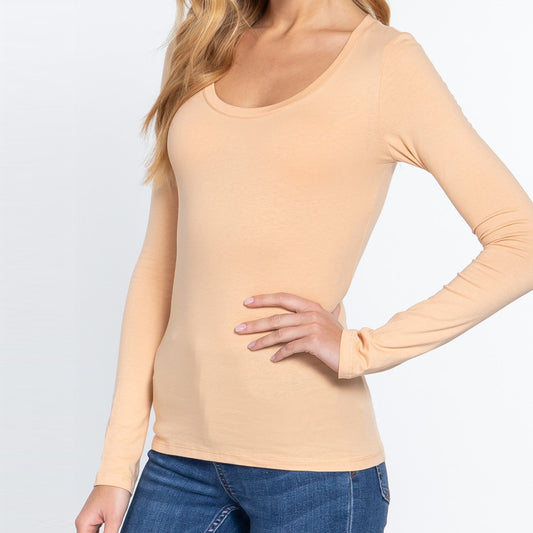 Favorite Scoop Neck Tee in Peach