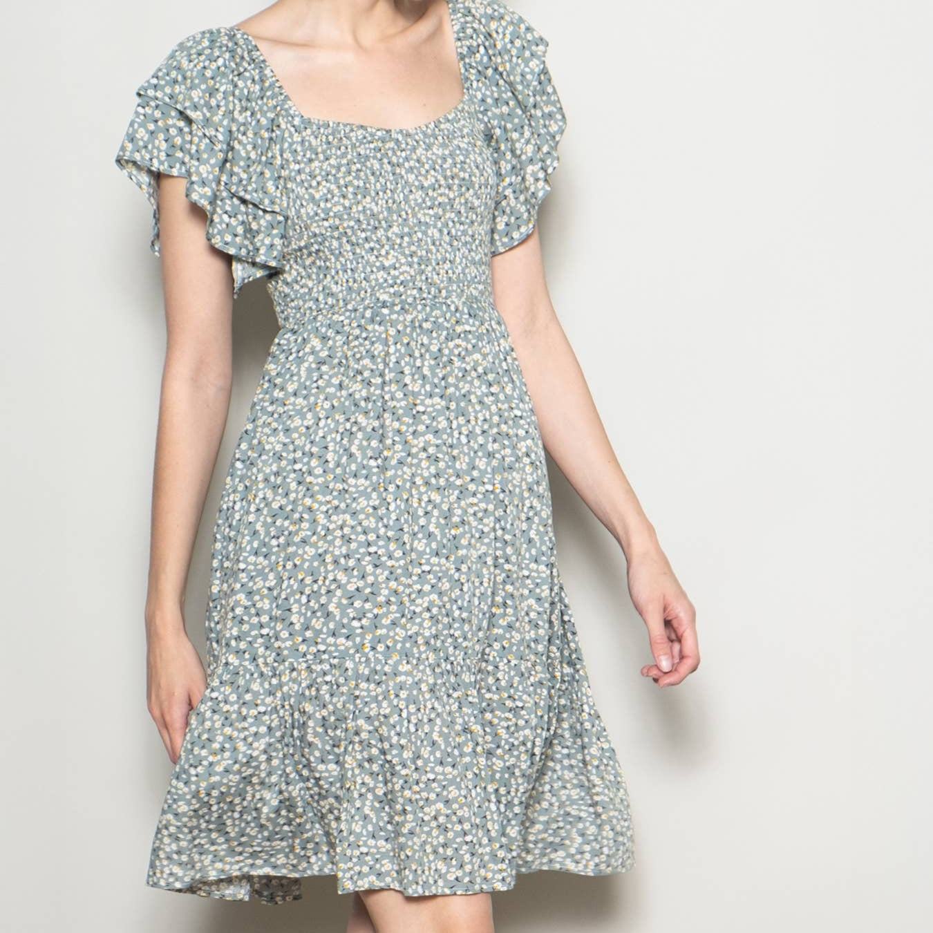 Flutter Sleeve Sweetheart Neckline Vintage Floral Dress in Sage